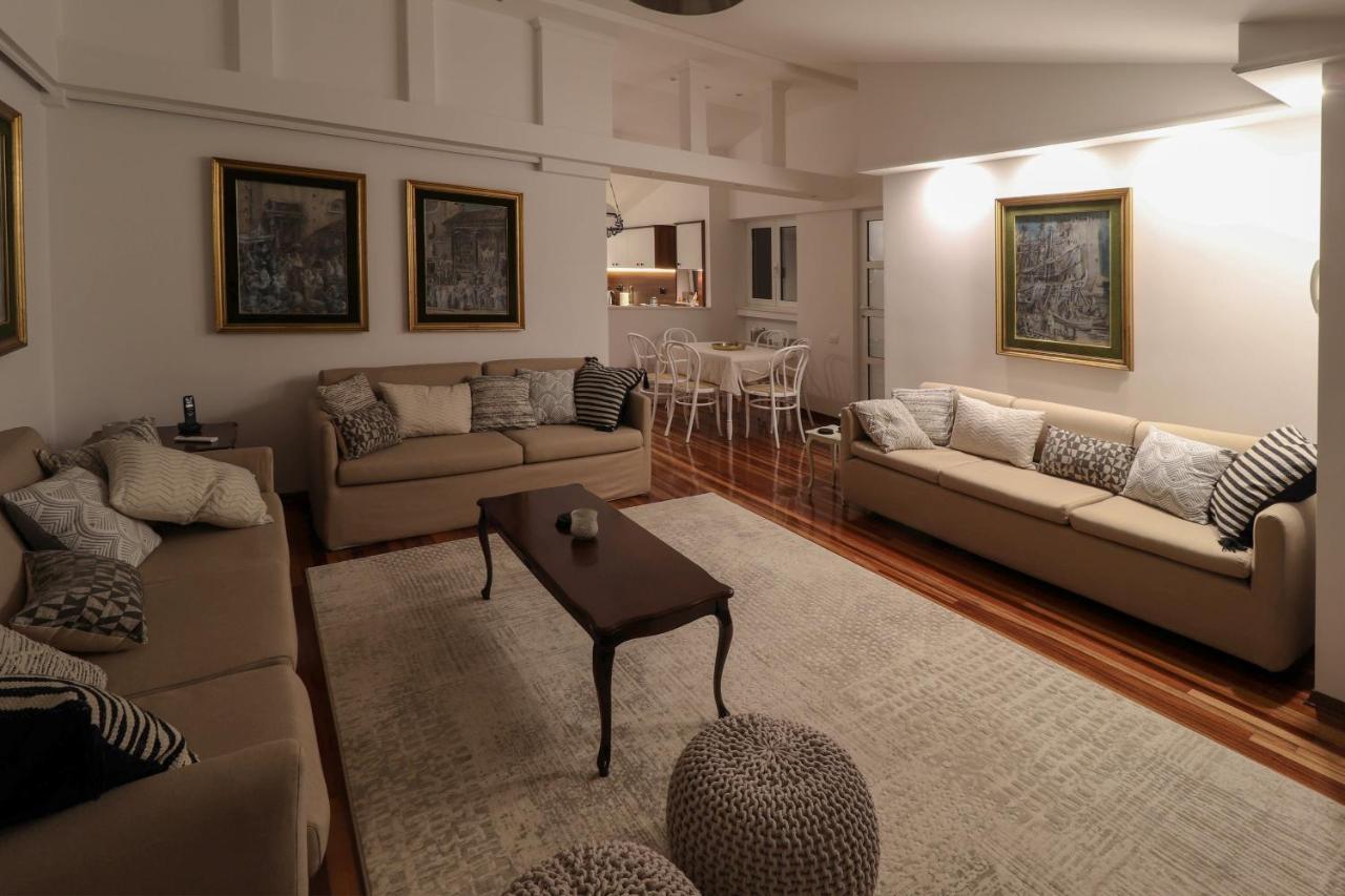Casa De Verano - Penthouse In With The Private Garden *