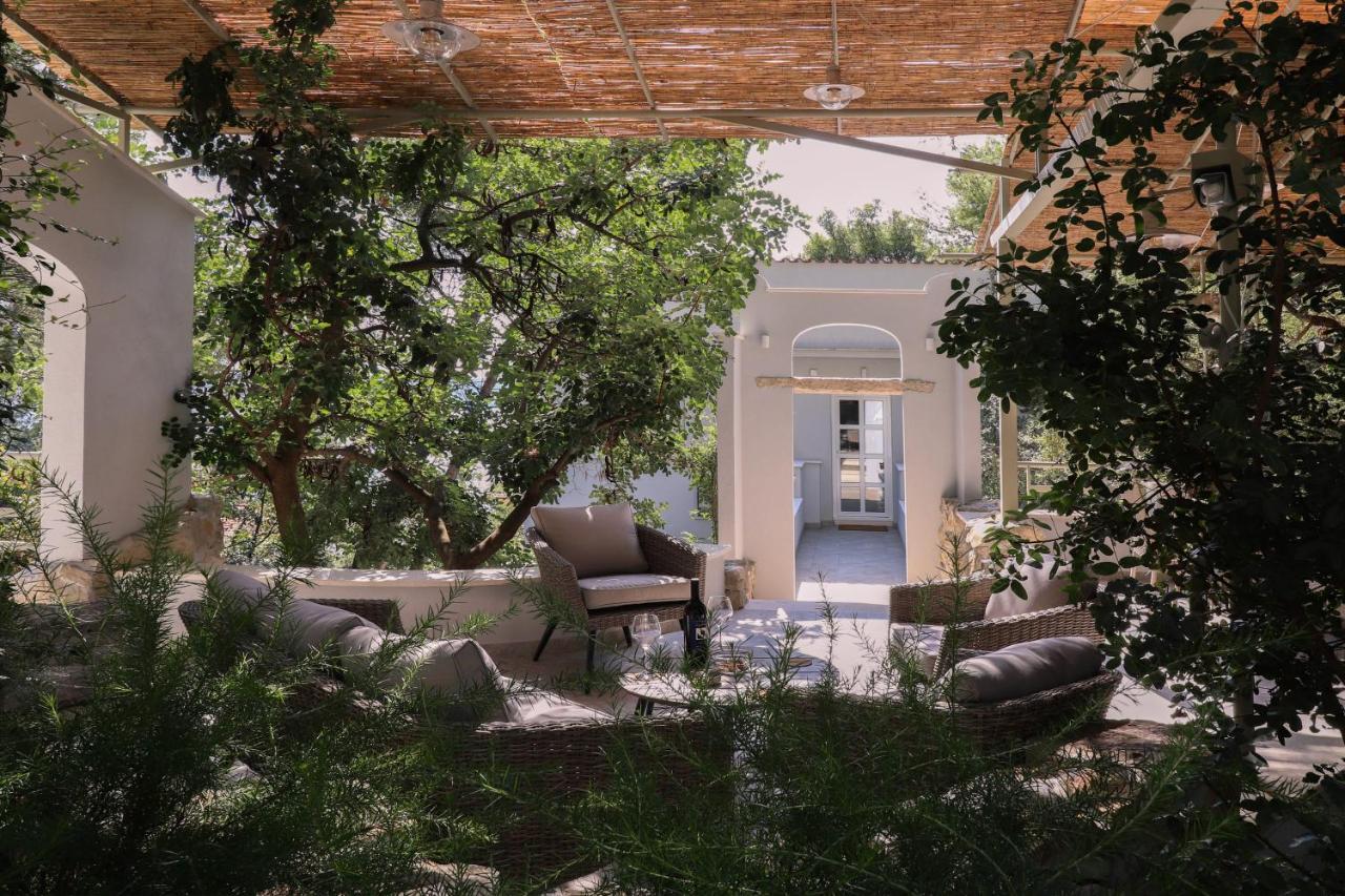 Casa De Verano - Penthouse In With The Private Garden *